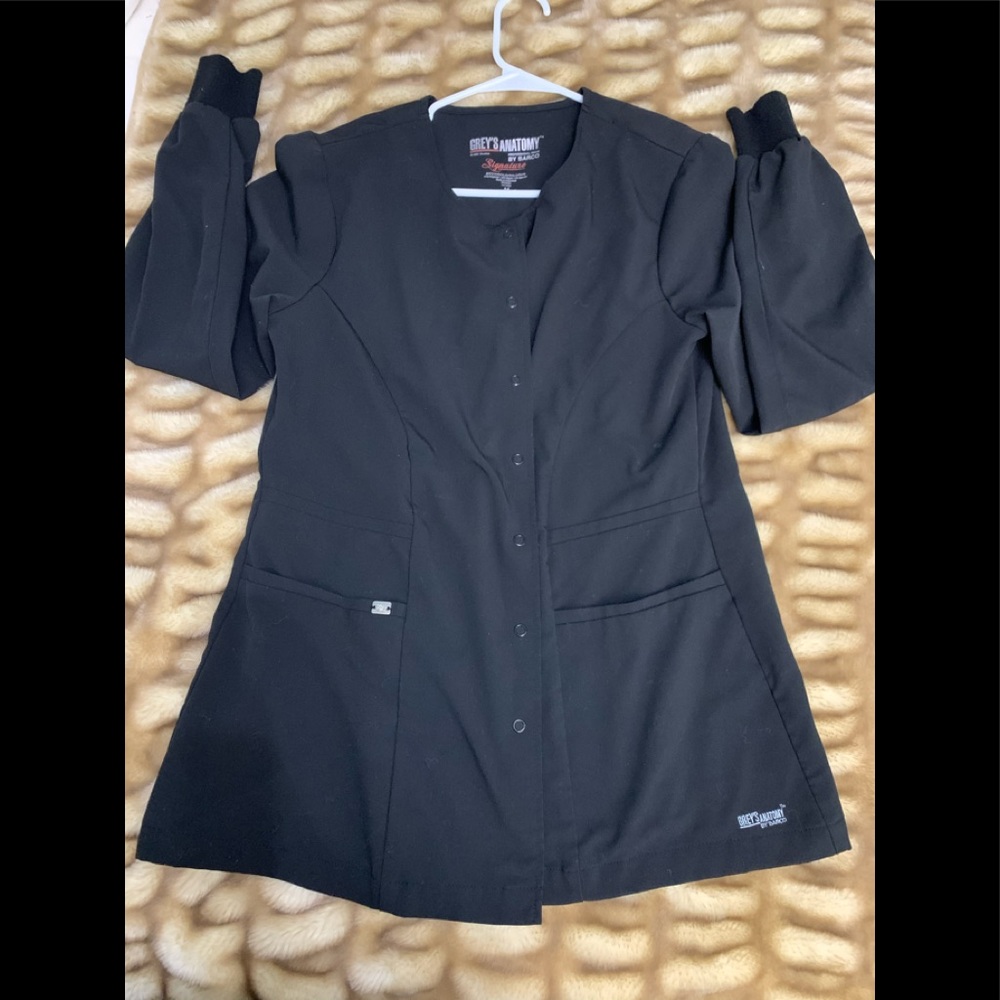 Grays anatomy Medium Scrub jacket